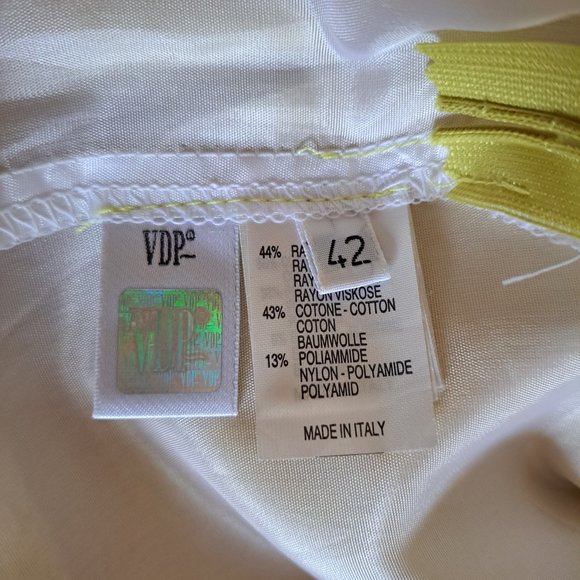 New VDP Italian Summer Yellow Dress - Picture 16 of 16